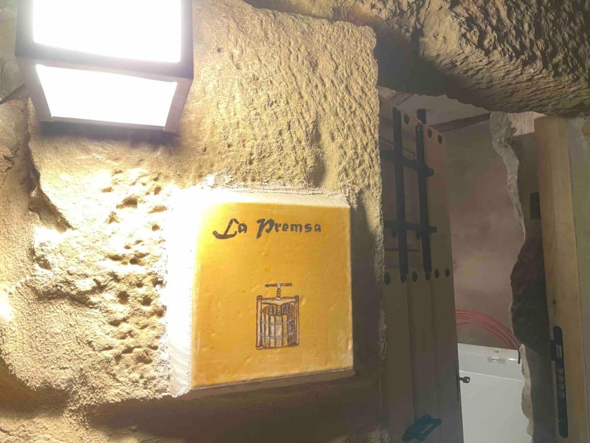 Hotel Castell De L'Aguda Tora de Riubregos Exterior foto